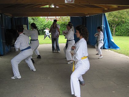 Karate Kids bei der Campingkirche